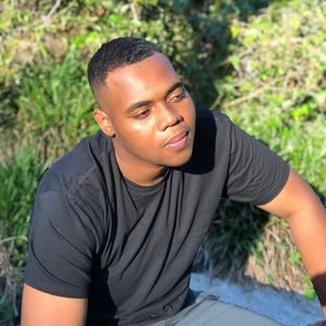 Meet your Posher, Evan